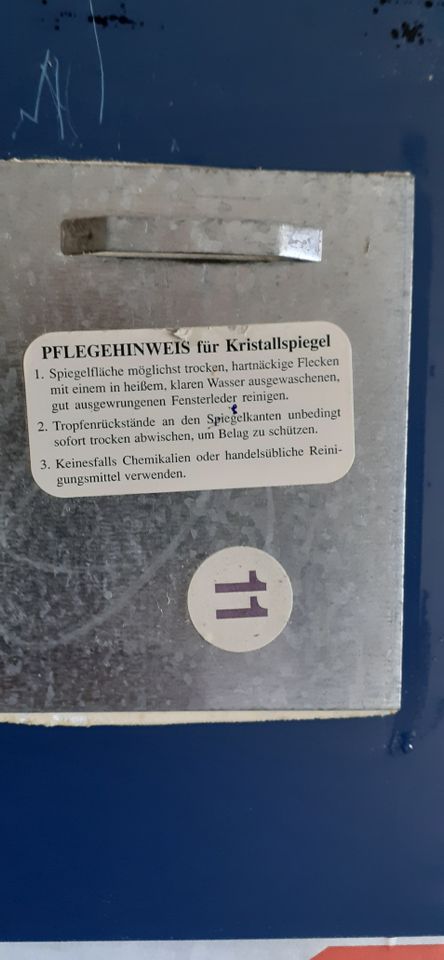 Bad-Kristallspiegel in Leipzig