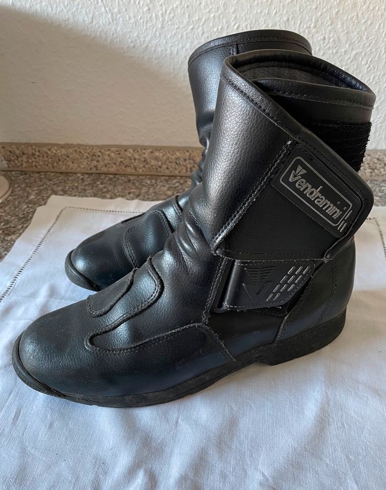 Motorrad Stiefel Grösse 43 in Paderborn