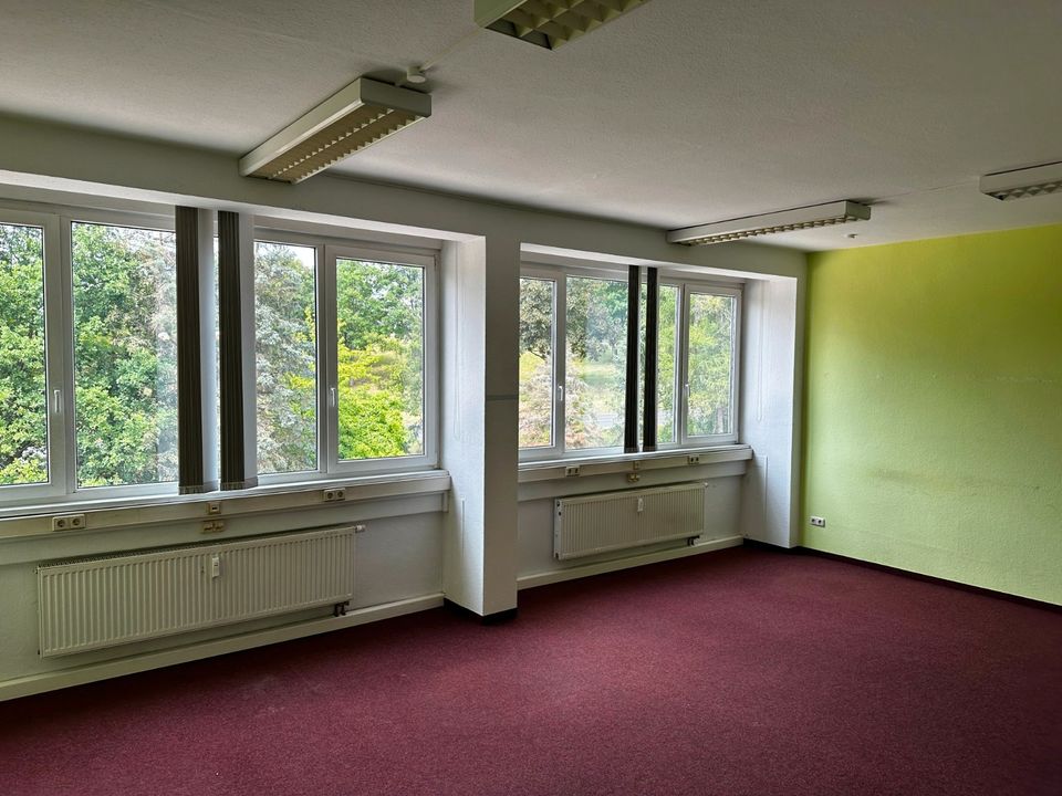 Büro- & Lagerräume in guter Lage in Döbeln (20 m² bis 800 m²) in Coswig (Anhalt)