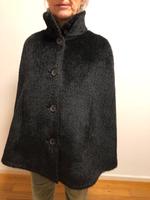Cape Hugo Boss Poncho wie Prada Saarbrücken-Mitte - Alt-Saarbrücken Vorschau