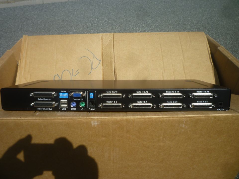 Belkin OmniView Pro3 16-Port KVM-Switch in Rimbach