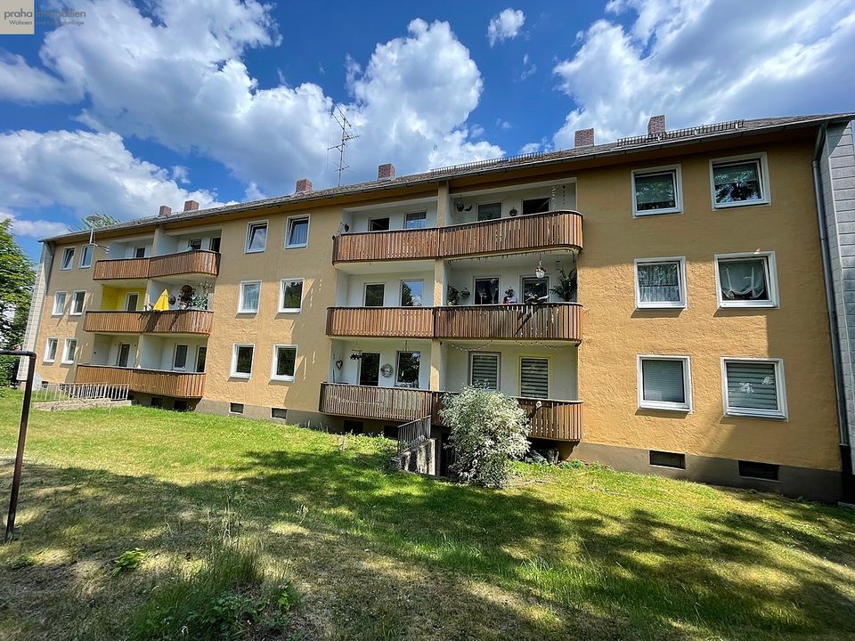 Vermietete 3-Zimmer-Wohnung mit Balkon - im 1. OG eines gepflegten Mehrfamilienhaus in Schwarzenbach a d Saale