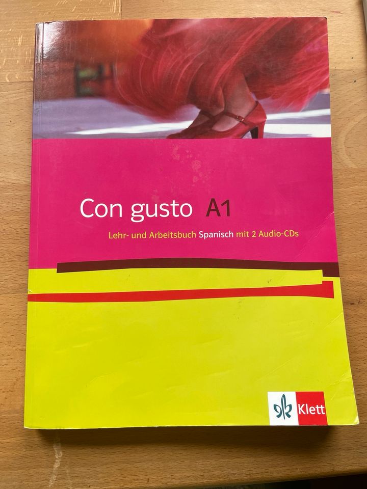 Con gusto A1 Lehrbuch Spanisch in Würzburg