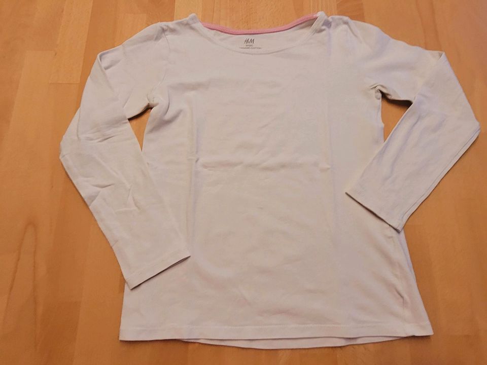 Gr. 134/140 ღ elastisches Jerseyshirt von H&M ღ Top! in Dollern