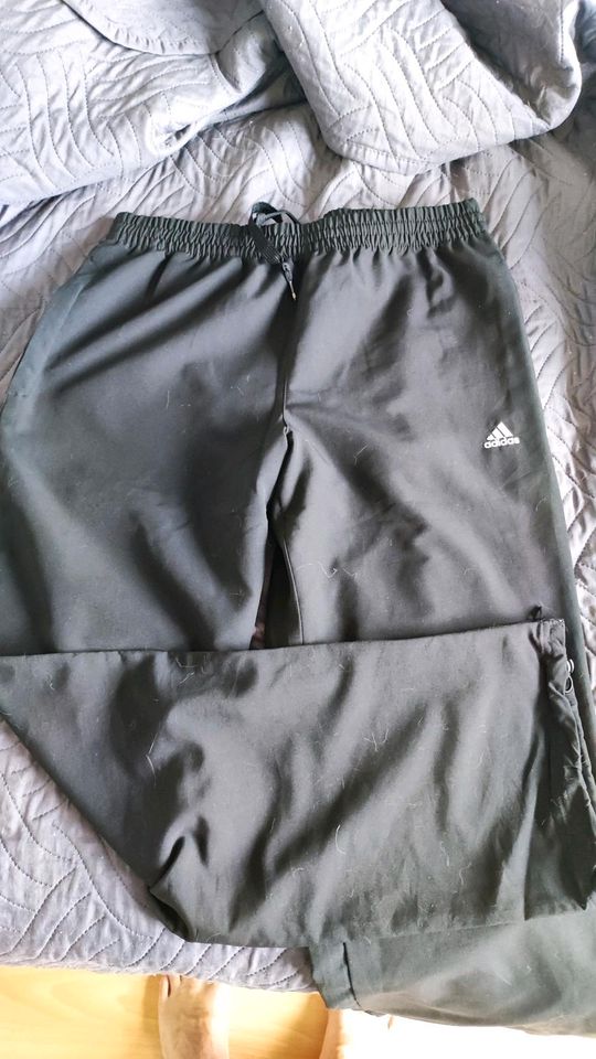 Adidas Climate jogging pants Size L in Heide