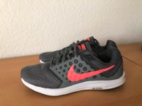 Nike Downshifter 7 Laufschuhe Sneakers Gr.40 Top Zustand Baden-Württemberg - Eppingen Vorschau