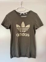 Adidas Sport T-Shirt Größe 38 Neuwertig Hamburg-Nord - Hamburg Eppendorf Vorschau
