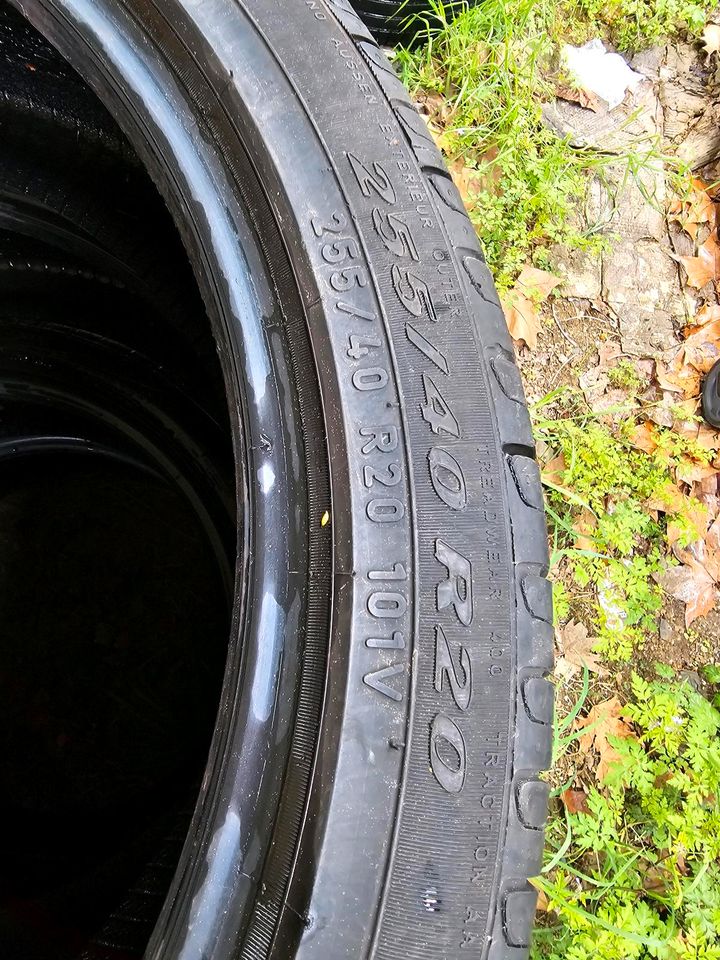 4x Sommerreifen 255/40R20 101V Pirelli 5-5,5mm in Niederkassel