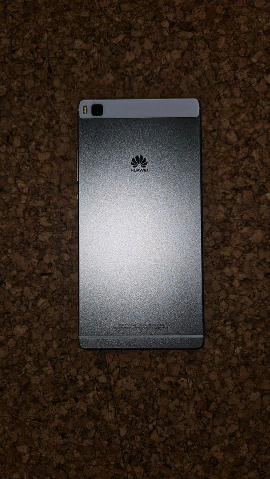 Huawei P8 Rosegold in Schernfeld