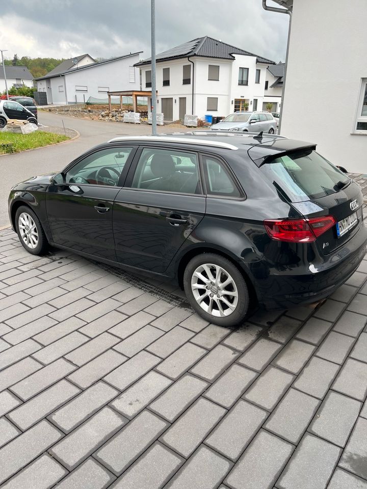 Audi A3 1.4 TFSI Xenon,Klimaautomatik,SHZ,… in Neudenau 