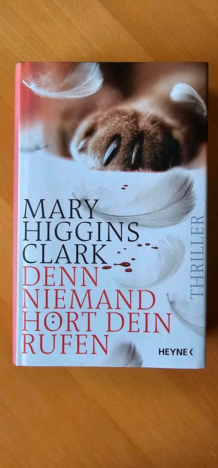 Mary Higgins Clark  -  Denn niemand hört dein Rufen - Thriller in Lübeck