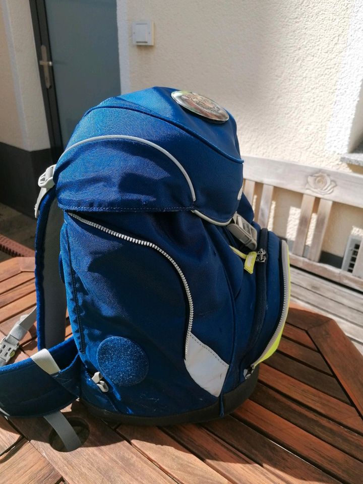 Tolle - ErgoBag Schultasche, blau perfekt für die Grundschule in Hanau