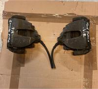 Ford Focus 2 / 2x Bremssattel vorne links/Rechts Nordrhein-Westfalen - Elsdorf Vorschau