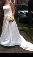 Brautkleid Größe 38 Niedersachsen - Uelsen Vorschau