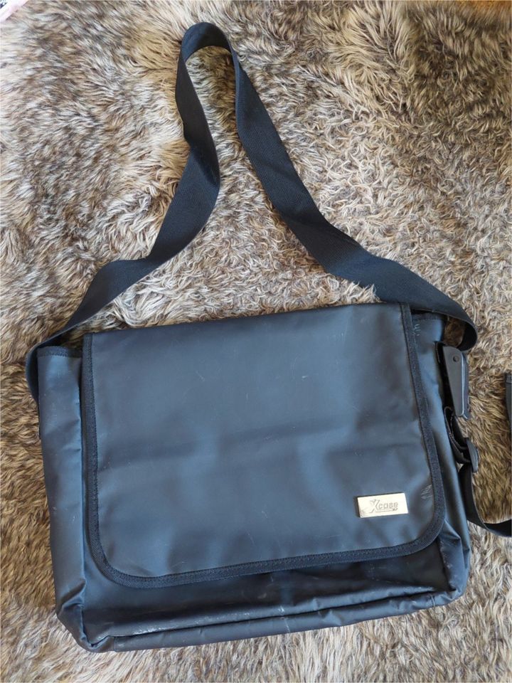 Xcase Laptoptasche stabil LKW Plane Schnellverschluss schwarz in  Baden-Württemberg - Reutlingen | eBay Kleinanzeigen ist jetzt Kleinanzeigen