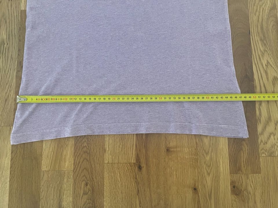 Emporio Armani Jeans T-Shirt, Shirt EU Größe L, US Größe M, Lila in Rödermark