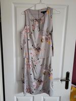 Kleid Comma neuwertig Gr. 40 Niedersachsen - Springe Vorschau