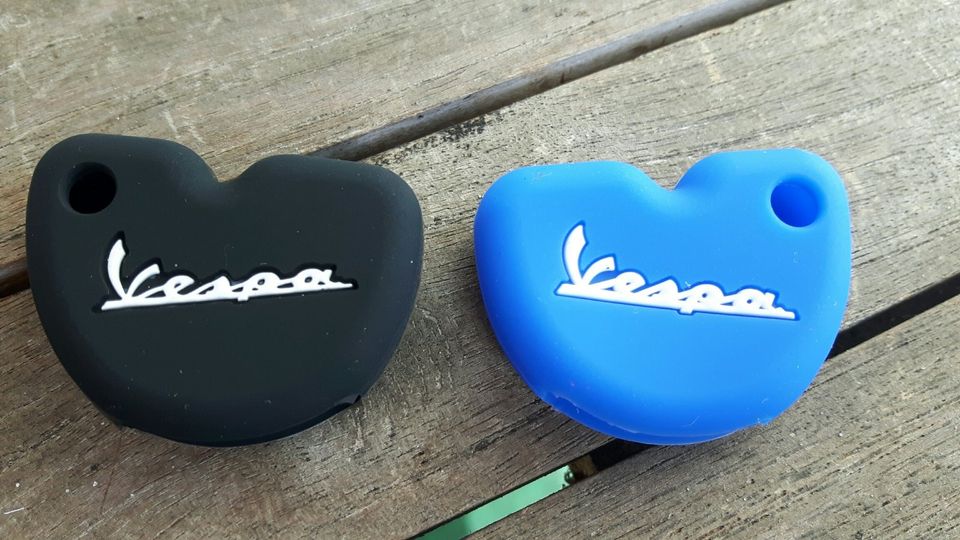 Vespa key cover Silikon neu diverse Farben in Berlin