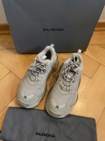 Balenciaga Triple S Sneaker in Gr. 38 Stuttgart - Untertürkheim Vorschau