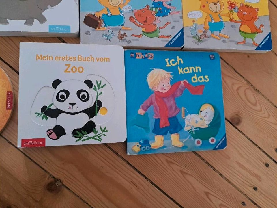 Kinderbücher 18 Monate Hasenkind Klappen in Bremen