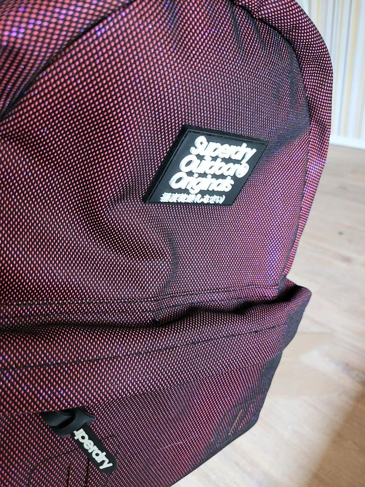 Superdry Rucksack in Wallsbüll