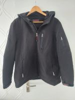 Guess Herren Jacke Gr. XL Wasserabweisend schwarz Guter Zustand! Düsseldorf - Oberbilk Vorschau