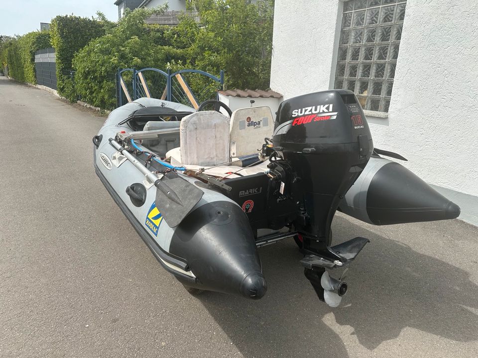 Zodiac Schlauchboot mit Suzuki Motor 15ps in Pfungstadt