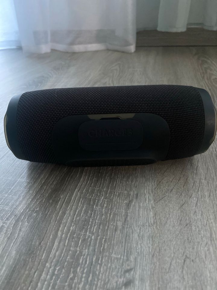 JBL Charge 3 Schwarz (Zustand Gut) in Hannover