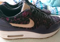 Nike Air Max Sneaker Turnschuhe, pink-lila, Gr.40 Leipzig - Connewitz Vorschau