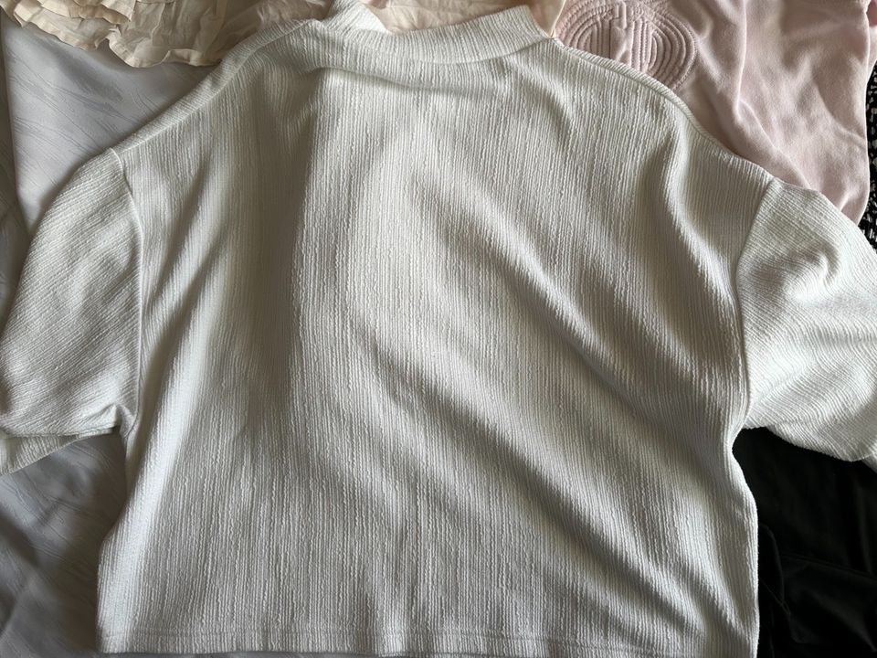 Kleiderpaket Hoodie Kleid Jacke H&M Zara Top Pulli Tshirt M 38 in Saarbrücken