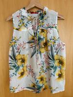 Bluse ärmellos S.Oliver Gr.40 Blumen Hessen - Oberursel (Taunus) Vorschau