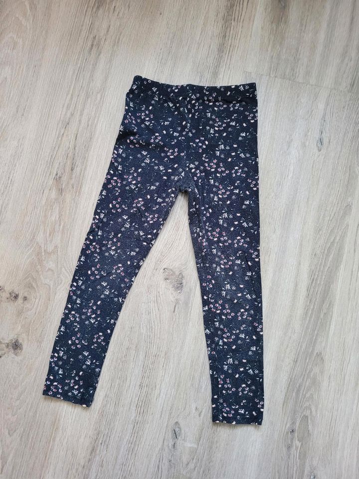 Leggings Blümchen in Dissen am Teutoburger Wald