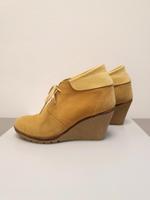 Stiefel Stiefelette Leder Gr. 40 gelb senf braun beige Niedersachsen - Lüneburg Vorschau