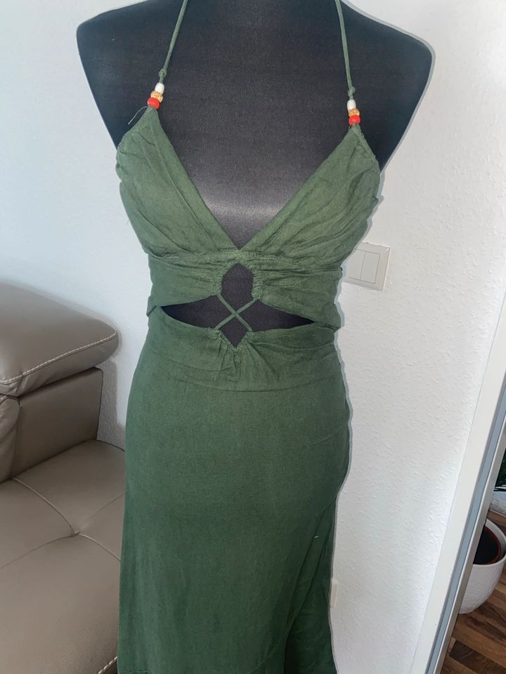 Zara Damen Kleid gr XS Aus Leinenmischgewebe Neu mit Etikett in Frankfurt am Main