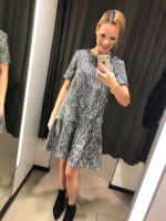 Zara Kleid Sweat Leo grau braun Größe S Düsseldorf - Pempelfort Vorschau