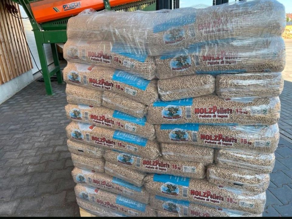 Holzpellets Premium Qualität Einzelabnahme in Dietfurt an der Altmühl