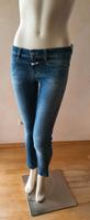 Closed Jeans Pedal Star Gr. 25 tolle Waschung Topzustand Köln - Porz Vorschau