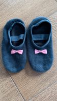 FALKE Ballerina, Stoppersocke, blau mit pinker Schleife, Gr.31-34 Bayern - Icking Vorschau