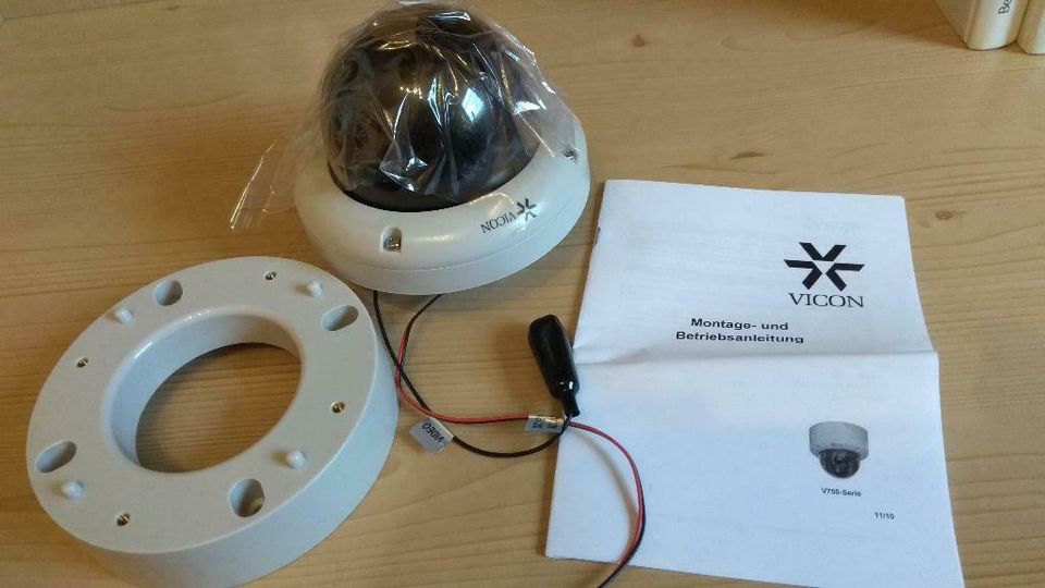 Videokamera DOME Innenbereich, originalverpackt, 2 Stück in Kiel