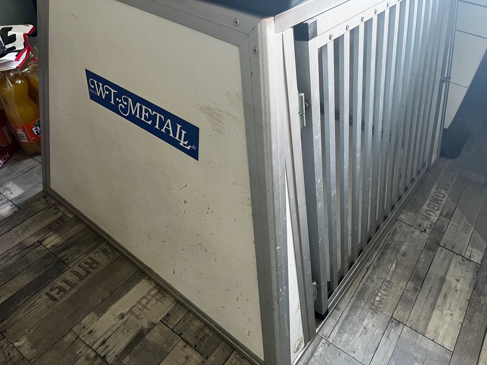 WT - Metall Hundebox XXL 1,11x99x75 in Taucha