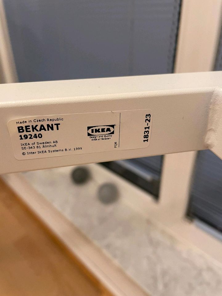 IKEA BEKANT Untergestell für Tischplatte, weiß, 160x80 cm in Kall
