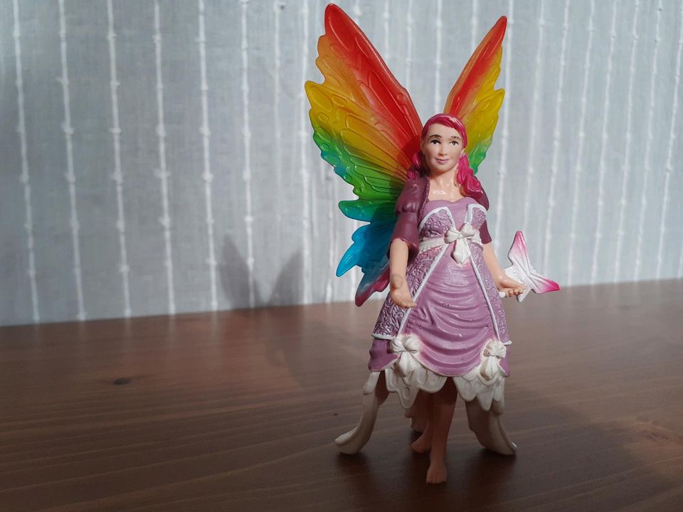 Schleich Bayala Regenbogenelfe 70848 in Berlin