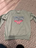 Dc Wonderwoman Pullover türkis Größe 146 Nordrhein-Westfalen - Marl Vorschau