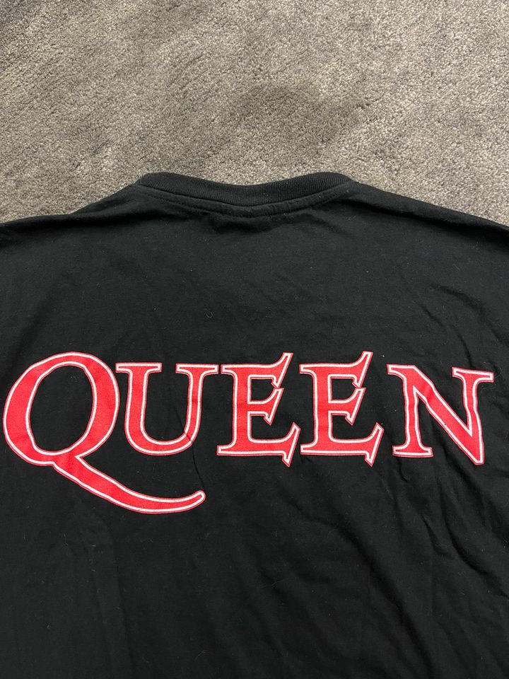 Vintage Antwerp Queen Freddie Mercury Black Band T-Shirt in Ludwigsburg