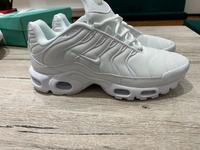 Nike TN in weis neu Gr42 Hessen - Schwalmstadt Vorschau