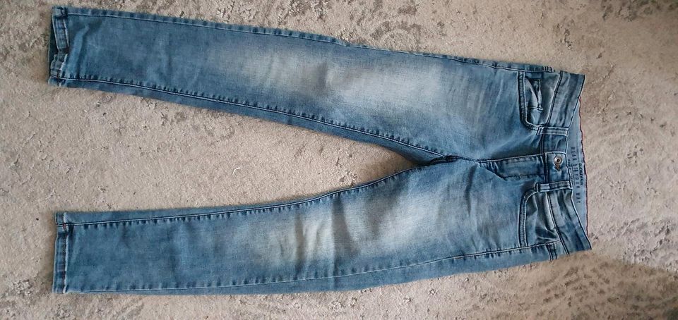 S Oliver Jeans Trousers 146 slim in Baden-Württemberg - Kernen im Remstal |  eBay Kleinanzeigen ist jetzt Kleinanzeigen