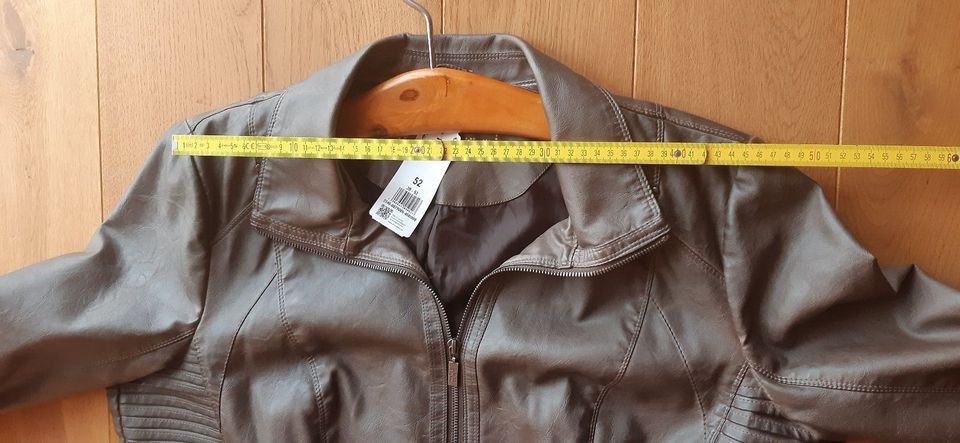 Lederjacke beige,braun, bronze Gr 48 - 52 mit Etikett-halber Prei in Hemau