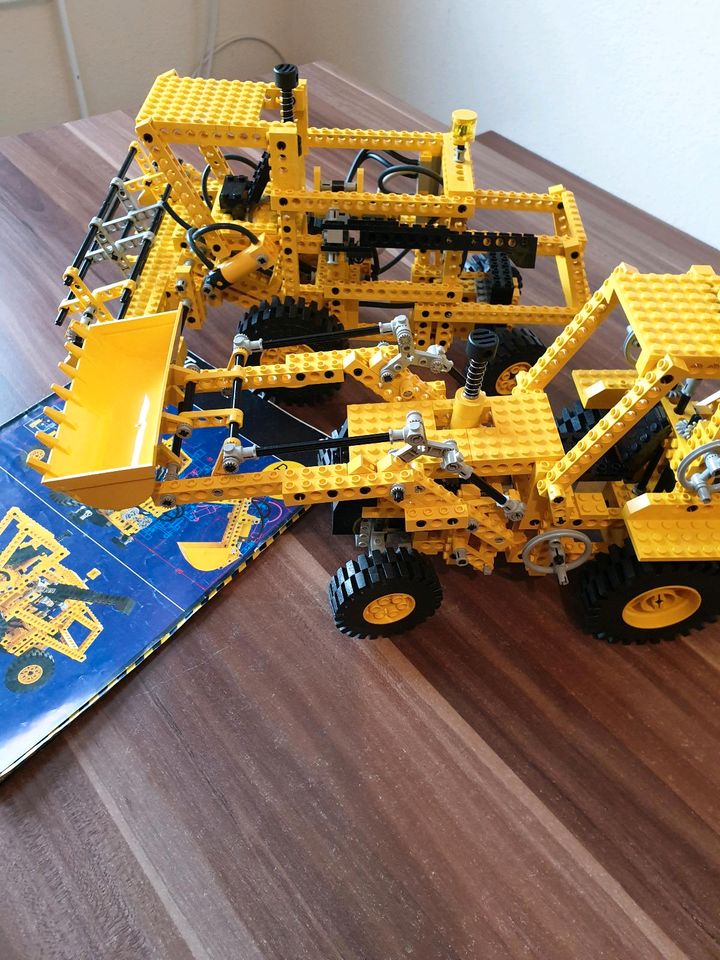 Lego Technic 8862 Modell A und B  in Wadersloh