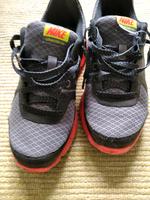 Nike Turnschuhe 37,5 Niedersachsen - Norden Vorschau