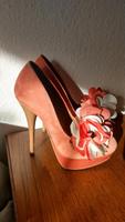 Buffalo High Heels Koralle mit Blumenapplikation Beuel - Schwarzrheindorf Vorschau